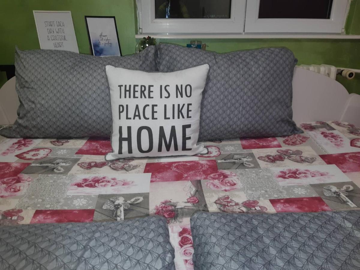 Sweet Home Danube Liman Apartment โนวีซาด ภายนอก รูปภาพ