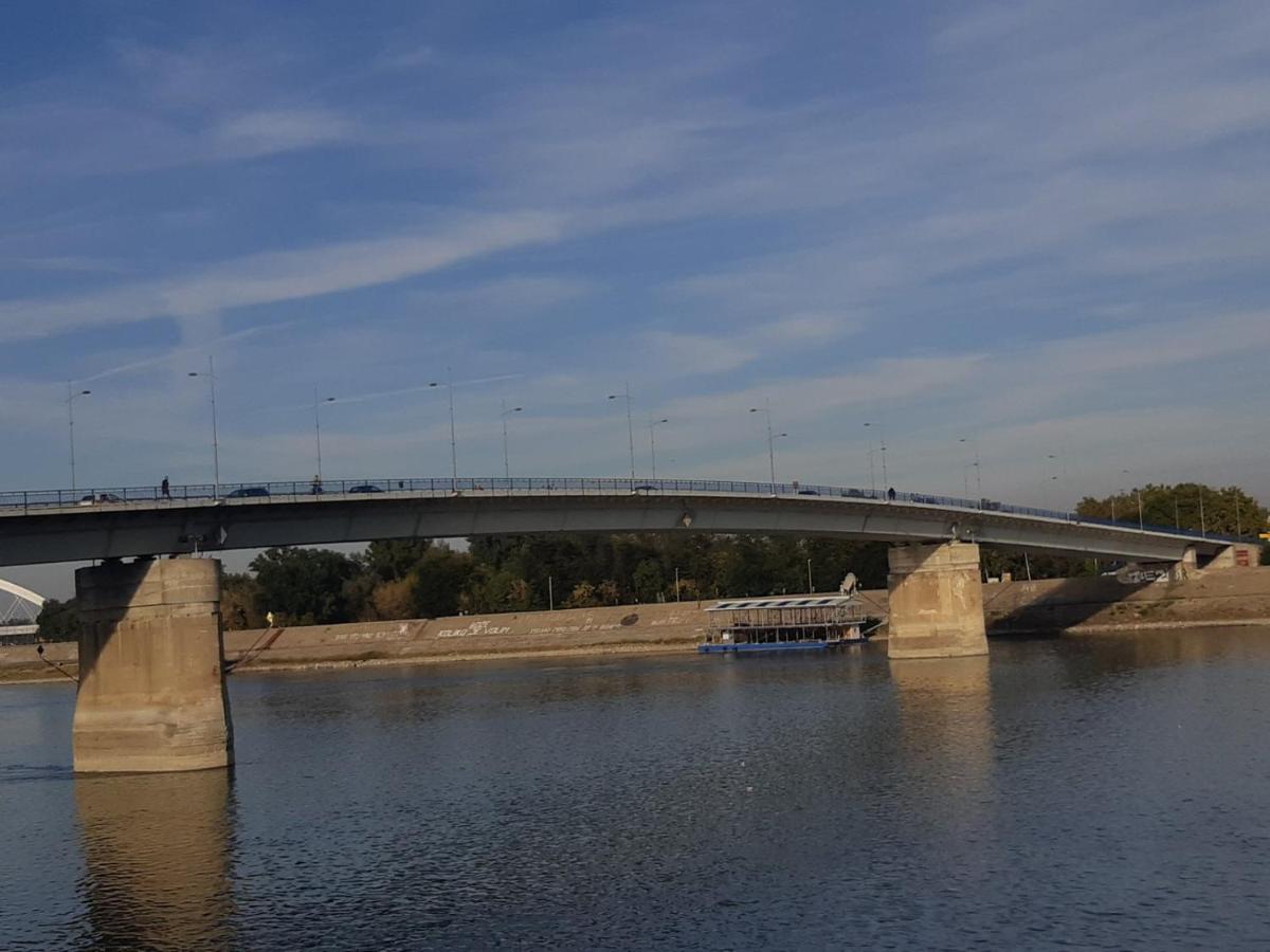 Sweet Home Danube Liman Apartment โนวีซาด ภายนอก รูปภาพ